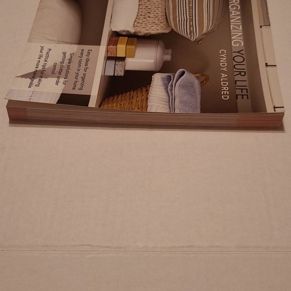 Organizing Your Life Book " Cindy Aldred" - Picture 5 of 13